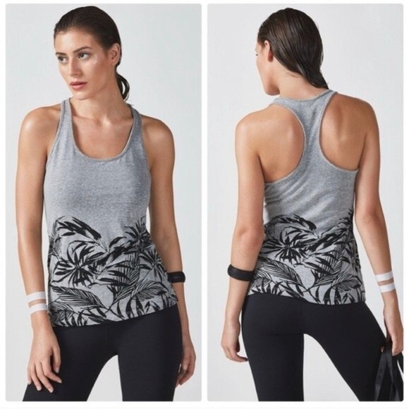 NWT Fabletics Tank Top Size XS 4 Grey Black Palm Leave Racerback Stretch Yoga - Picture 1 of 5
